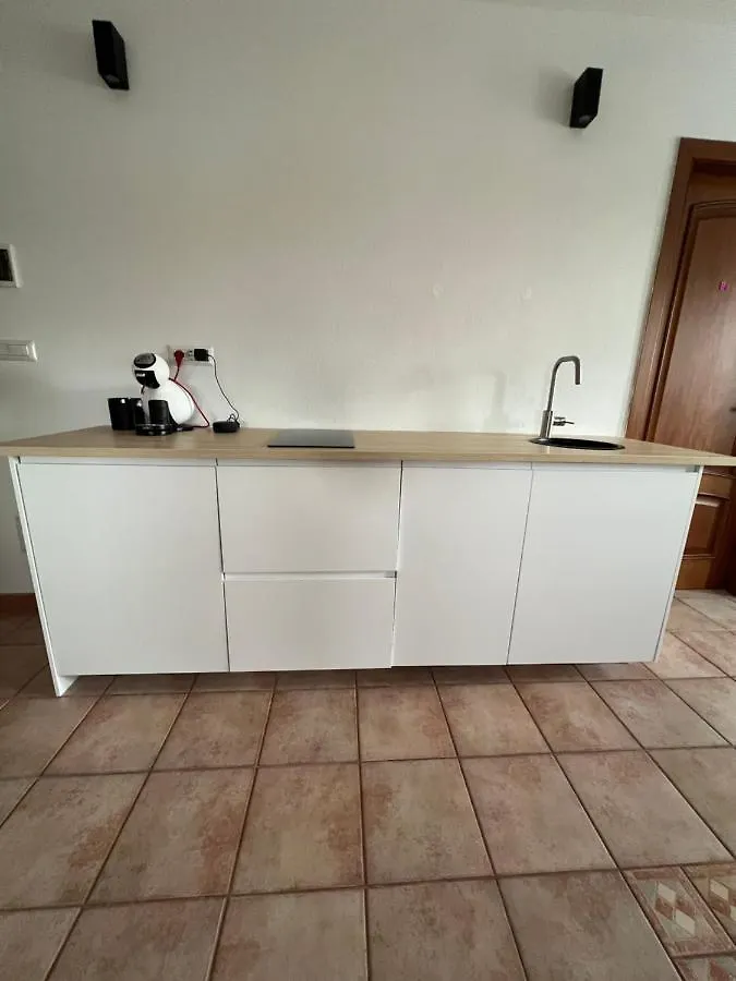 B-Guest House Oristano Italien