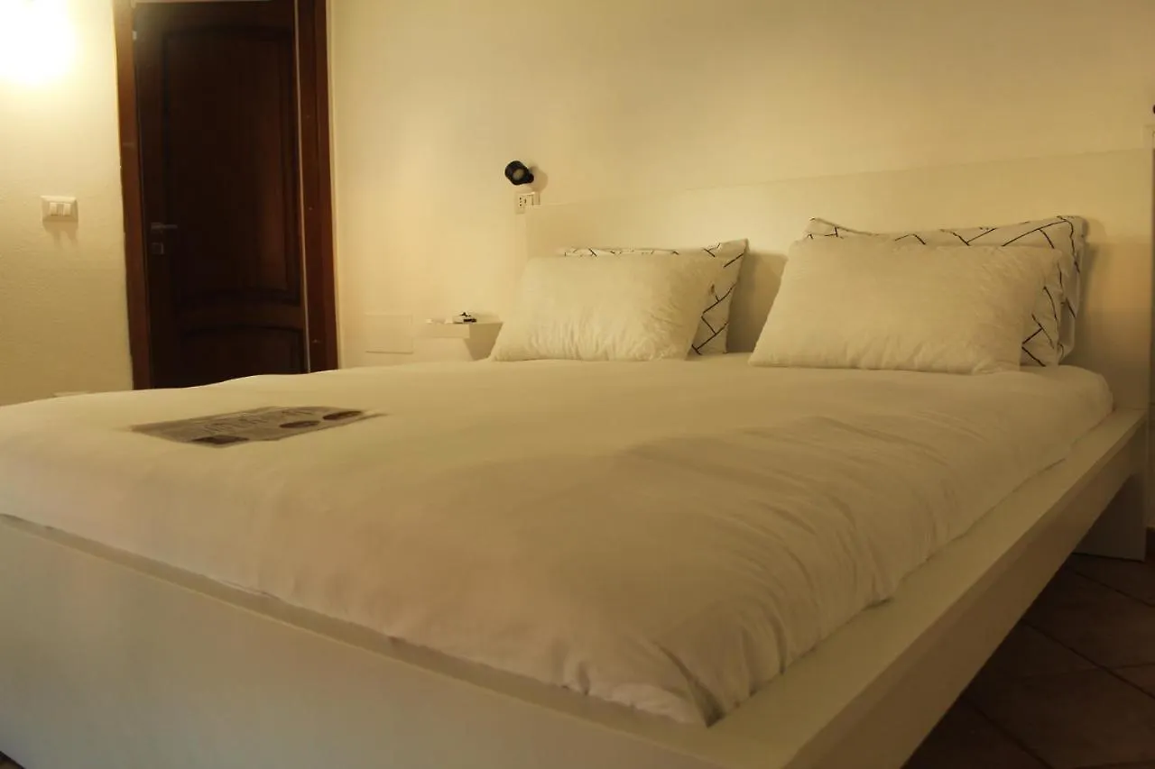 B-Guest House Oristano 0*,  Italien